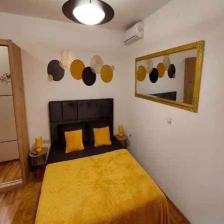 Πανσιόν Argo Cres